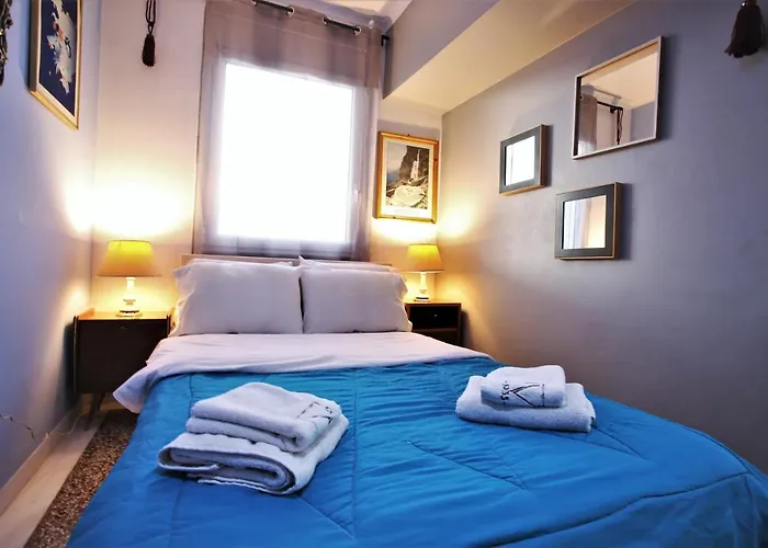 Vintage Apartment